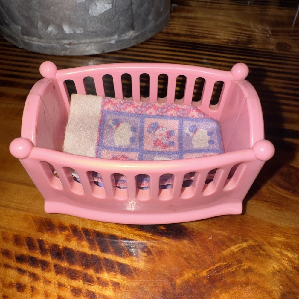 Fisher Price‎ My First Dollhouse Pink Baby Bed Cradle with Sheep Blanket